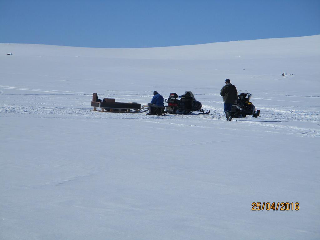 Arctic Polar Holiday Village Kilpisjärvi Buitenkant foto